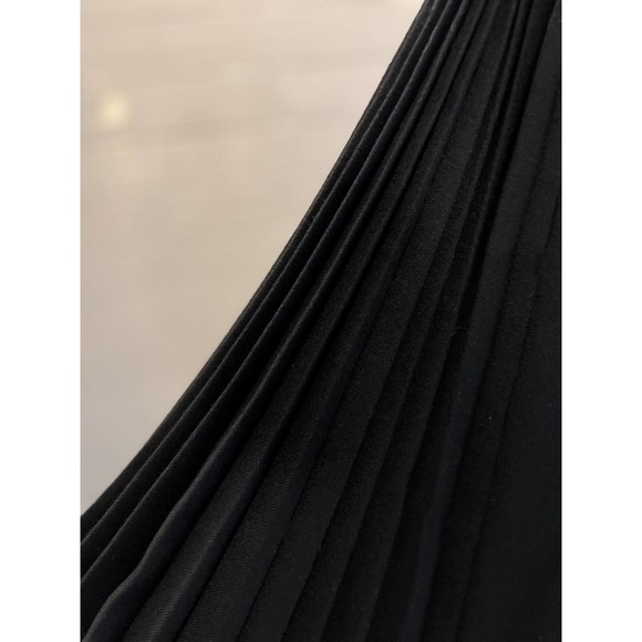 Alexander McQueen 1990s Black Accordion Pleated Pants - Picture 7 of 7